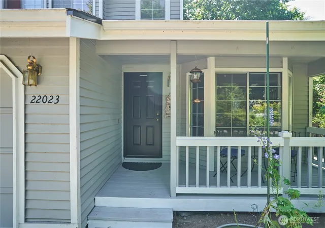Photo 2 of Single family home for sale at 22023 Se 266th Place, Maple Valley, WA 98038 | MLS# NWM2553496 | Listing updated on 2026-09-22