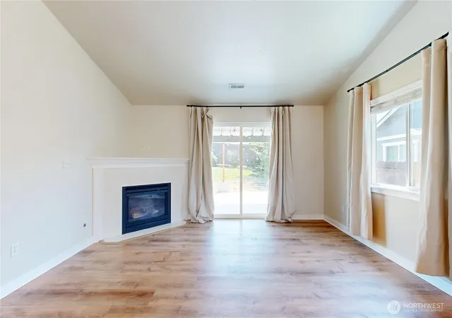 Photo 4 of Single family home for sale at 965 Hedine Rd, Walla Walla, WA 99362 | MLS# NWM2553499 | Listing updated on 2026-09-21