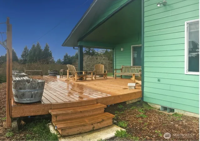 Photo 3 of Single family home for sale at 55 Wilson Ln, South Bend, WA 98586 | MLS# NWM2553541 | Listing updated on 2026-09-22