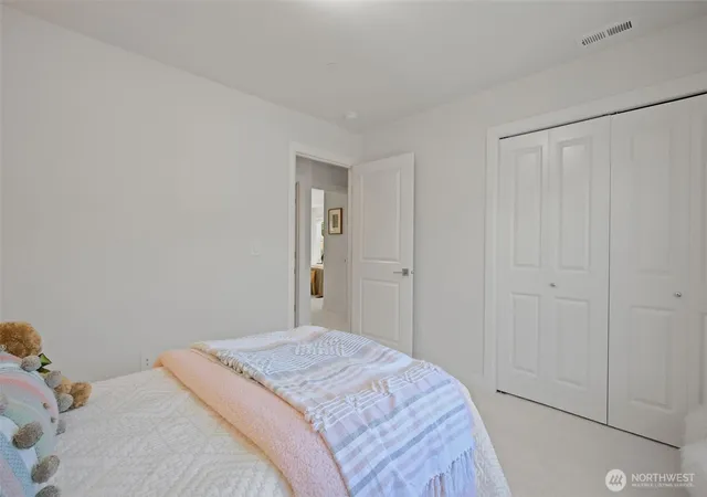 Photo 4 of Sale Pending at 23930 SE 45th Place, Sammamish, WA 98029 | MLS# NWM2553565 | Listing updated on 2026-09-25