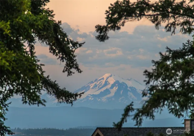 Photo 4 of Single family home for sale at 78 Lodge Ln, Eastsound, WA 98245 | MLS# NWM2553567 | Listing updated on 2026-09-22