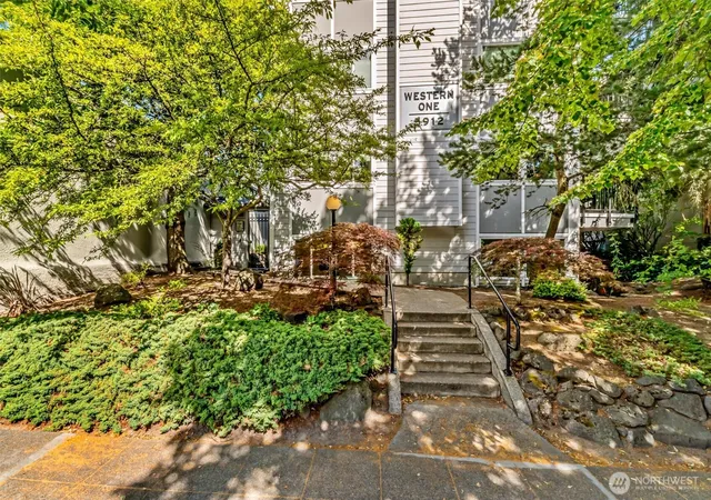 Photo 2 of Condo for sale at 5912 California Ave Sw #102, Seattle, WA 98136 | MLS# NWM2553588 | Listing updated on 2026-09-29
