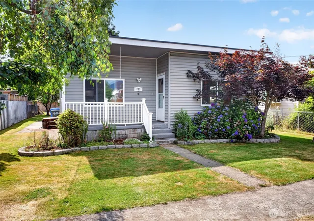 Photo 2 of Sale Pending at 233 Cascade St, Buckley, WA 98321 | MLS# NWM2553601 | Listing updated on 2026-09-23