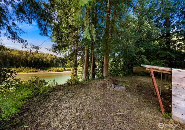 Photo 3 of Manufactured home for sale at 46649 Baker Loop Rd, Concrete, WA 98237 | MLS# NWM2553606 | Listing updated on 2026-09-22