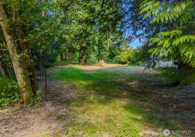 Photo 1 of Sale Pending at 7929 S Lake Ketchum Rd, Stanwood, WA 98292 | MLS# NWM2553619 | Listing updated on 2026-07-21