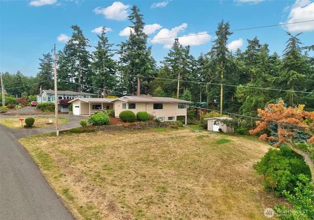 Photo 4 of Single family home for sale at 51 Victoria Loop, Port Townsend, WA 98368 | MLS# NWM2553634 | Listing updated on 2026-09-29