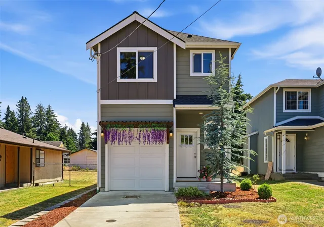 Photo 1 of Single family home for sale at 412 170th Street S, Spanaway, WA 98387 | MLS# NWM2553643 | Listing updated on 2026-09-30