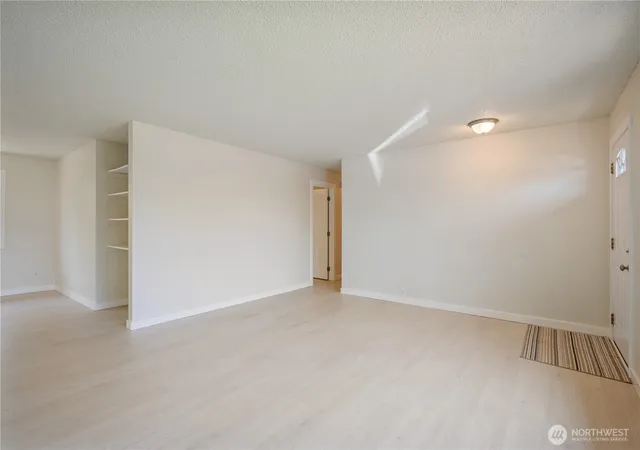 Photo 3 of Single family home for sale at 1703 33rd Avenue, Longview, WA 98632 | MLS# NWM2553646 | Listing updated on 2026-09-27