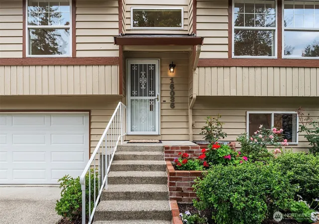 Photo 3 of Single family home for sale at 16036 Ne 106th Street, Redmond, WA 98052 | MLS# NWM2553656 | Listing updated on 2026-09-30