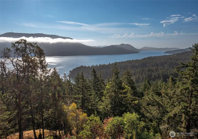 Photo 3 of Single family home for sale at 404 Lookout Loop, Orcas Island, WA 98245 | MLS# NWM2553674 | Listing updated on 2026-09-22