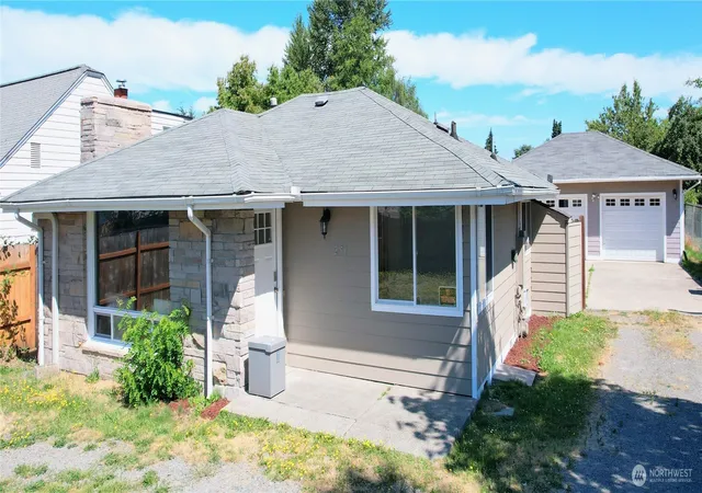Photo 1 of Single family home for sale at 251 E 72nd Street, Tacoma, WA 98404 | MLS# NWM2553678 | Listing updated on 2026-09-22