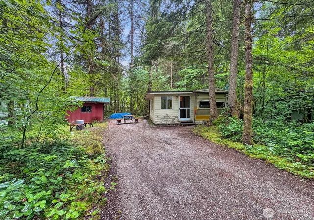 Photo 1 of Manufactured home for sale at 68 4 Christmas Tree Cir, Deming, WA 98244 | MLS# NWM2553683 | Listing updated on 2026-09-22