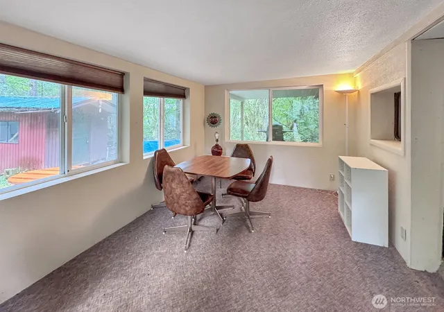 Photo 4 of Manufactured home for sale at 68 4 Christmas Tree Cir, Deming, WA 98244 | MLS# NWM2553683 | Listing updated on 2026-09-22