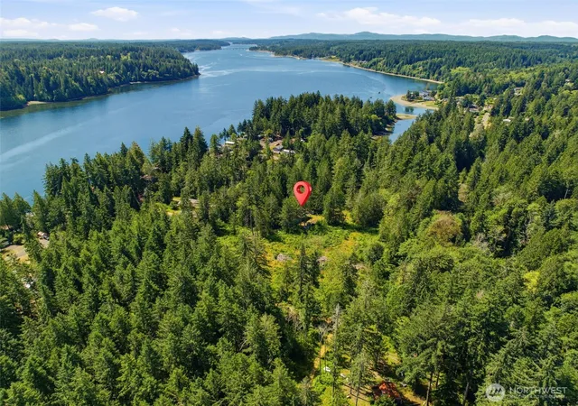 Photo 3 of Manufactured home for sale at 161 E Orchard Beach Rd, Grapeview, WA 98546 | MLS# NWM2553744 | Listing updated on 2026-09-28