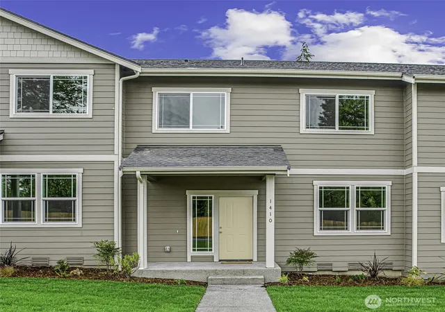 Townhouse for sale at 1410 E 51st Street, Tacoma, WA 98404 | MLS# NWM2553765