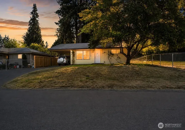 Photo 1 of Single family home for sale at 10406 55th Avenue S, Seattle, WA 98178 | MLS# NWM2553778 | Listing updated on 2026-09-30