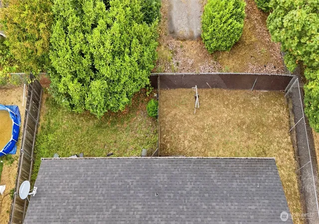 Photo 3 of Multi family home for sale at 2807 Caples Ave, Vancouver, WA 98661 | MLS# NWM2553787 | Listing updated on 2026-09-22