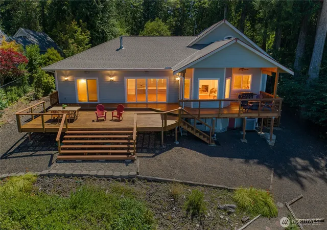 Photo 3 of Single family home for sale at 860 E Sunset Rd, Shelton, WA 98584 | MLS# NWM2553810 | Listing updated on 2026-09-22