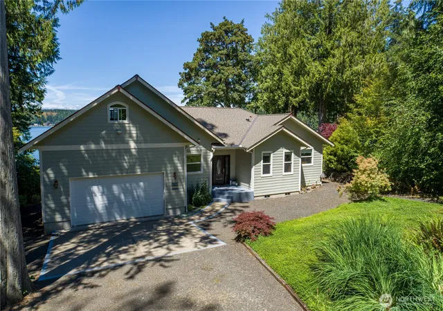 Photo 1 of Single family home for sale at 860 E Sunset Rd, Shelton, WA 98584 | MLS# NWM2553810 | Listing updated on 2026-10-30