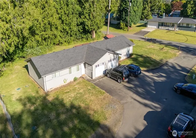 Photo 4 of House for sale at 106 Garden Hl Rd W, Elma, WA 98541 | MLS# NWM2553817 | Listing updated on 2026-09-22