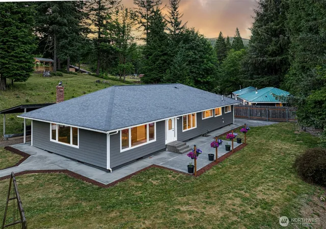Photo 1 of Contingent at 407 N Dubois Rd, Ariel, WA 98603 | MLS# NWM2553856 | Listing updated on 2026-09-30