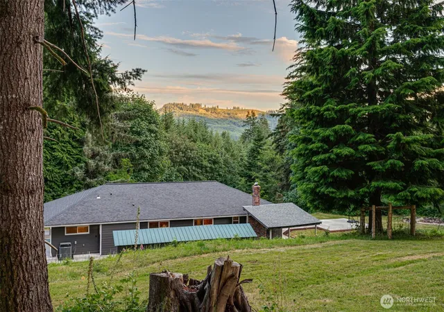 Photo 2 of Contingent at 407 N Dubois Rd, Ariel, WA 98603 | MLS# NWM2553856 | Listing updated on 2026-09-30