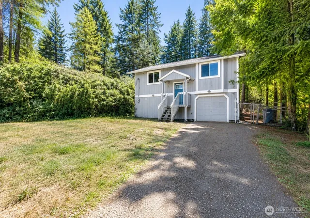 Photo 2 of Single family home for sale at 504 Sw Marion Dr, Port Orchard, WA 98367 | MLS# NWM2553873 | Listing updated on 2026-09-29