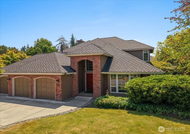 Photo 2 of Single family home for sale at 28219 Ne 149th Place, Duvall, WA 98019 | MLS# NWM2553889 | Listing updated on 2026-09-22