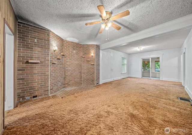 Photo 4 of Single family home for sale at 1114 N Prospect St, Tacoma, WA 98406 | MLS# NWM2553890 | Listing updated on 2026-09-28