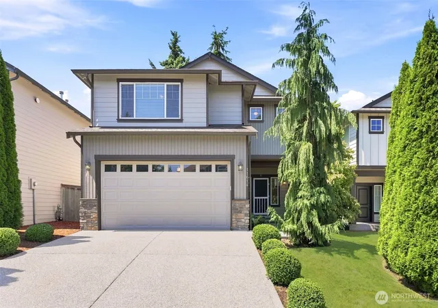 Photo 2 of Single family home for sale at 11614 52nd Avenue Se, Everett, WA 98208 | MLS# NWM2553899 | Listing updated on 2026-10-02