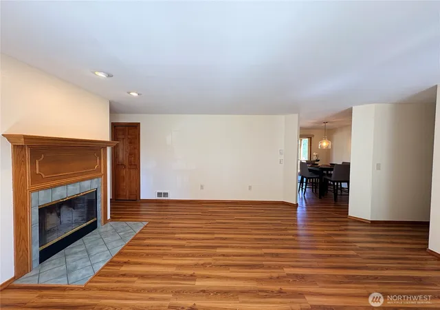 Photo 3 of Single family home for sale at 41 Livengood Ln, Sequim, WA 98382 | MLS# NWM2553974 | Listing updated on 2026-09-30