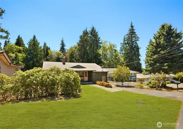 Photo 2 of Single family home for sale at 351 Northeast 163rd, Shoreline, WA 98155 | MLS# NWM2553975 | Listing updated on 2026-09-23