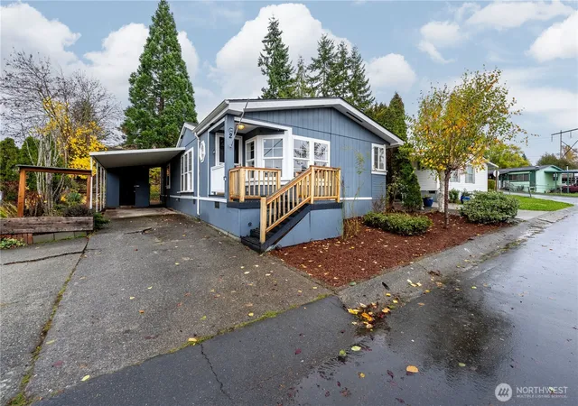 Photo 1 of Manufactured home for sale at 704 87th Avenue Ne #2, Lake Stevens, WA 98258 | MLS# NWM2553989 | Listing updated on 2026-09-22