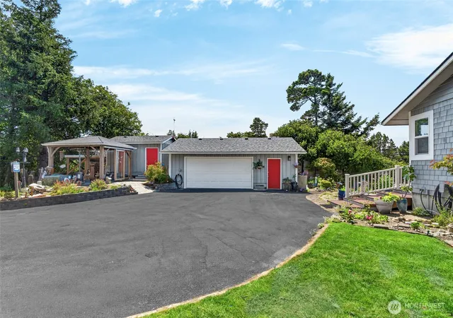 Photo 3 of Single family home for sale at 28017 L Pl, Ocean Park, WA 98640 | MLS# NWM2553995 | Listing updated on 2026-09-22