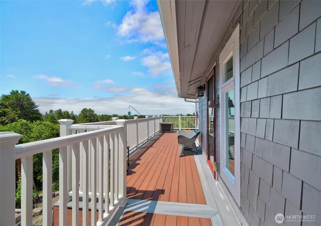 Photo 4 of Single family home for sale at 28017 L Pl, Ocean Park, WA 98640 | MLS# NWM2553995 | Listing updated on 2026-09-22