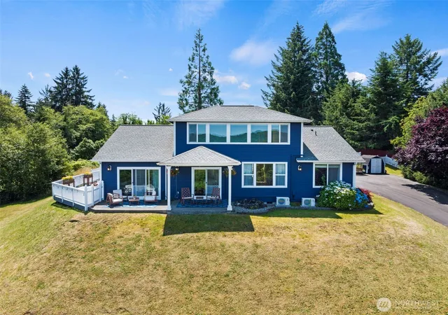Photo 1 of Sale Pending at 1480 Pacific Ave, Raymond, WA 98577 | MLS# NWM2554038 | Listing updated on 2026-09-23