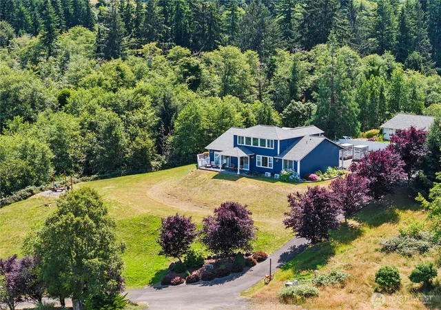 Photo 2 of Sale Pending at 1480 Pacific Ave, Raymond, WA 98577 | MLS# NWM2554038 | Listing updated on 2026-09-23
