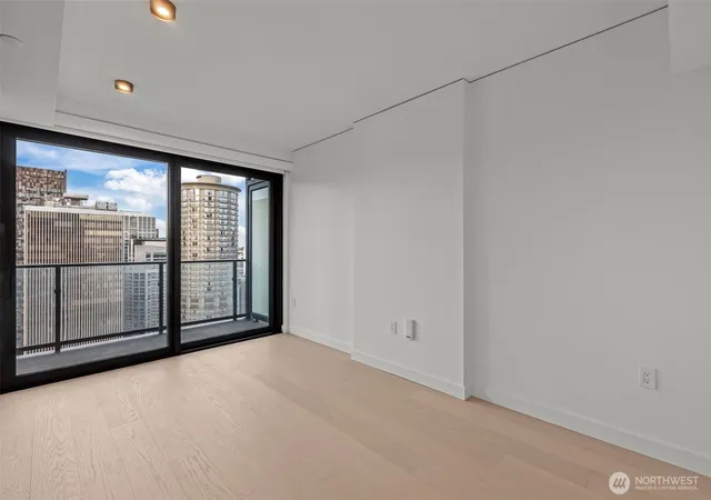 Photo 3 of Condo for sale at 300 Virginia St #3103, Seattle, WA 98101 | MLS# NWM2554049 | Listing updated on 2026-09-22