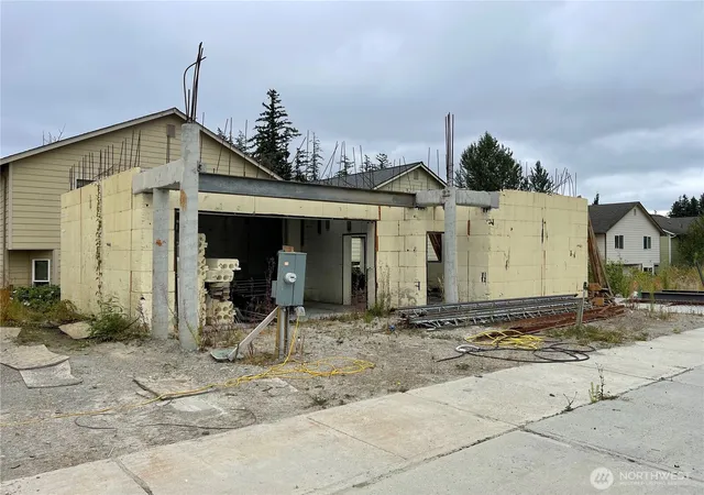 Photo 3 of Land for sale at 2908 122nd Street SW, Everett, WA 98204 | MLS# NWM2554069 | Listing updated on 2026-09-22