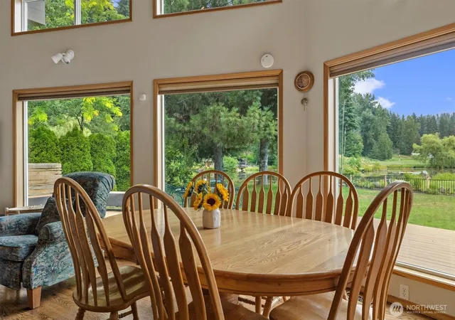 Photo 3 of Single family home for sale at 691 Pebble Beach Dr, Cle Elum, WA 98922 | MLS# NWM2554107 | Listing updated on 2026-10-05