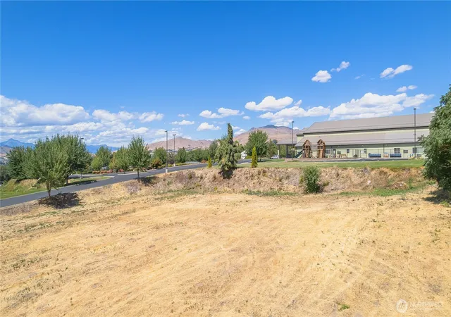 Photo 1 of Land for sale at 23 Mcelmurry Ln Ne, East Wenatchee, WA 98802 | MLS# NWM2554131 | Listing updated on 2026-09-22