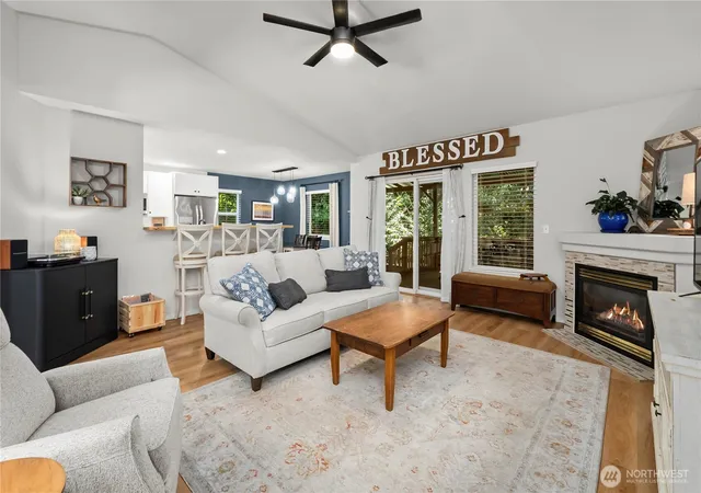 Photo 4 of Single family home for sale at 1205 Union Ave, Steilacoom, WA 98388 | MLS# NWM2554166 | Listing updated on 2026-09-23