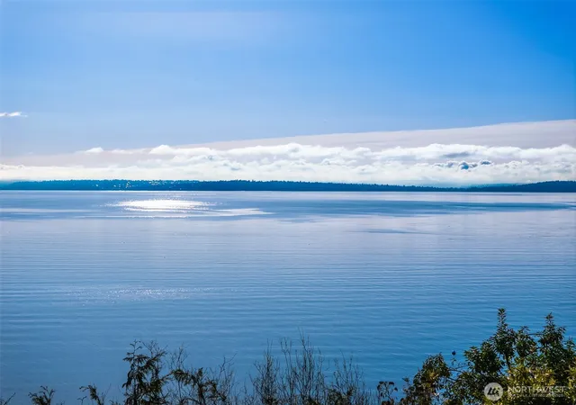 Photo 3 of Sale Pending at 18978 Angeline Ave NE, Suquamish, WA 98392 | MLS# NWM2554167 | Listing updated on 2026-09-25