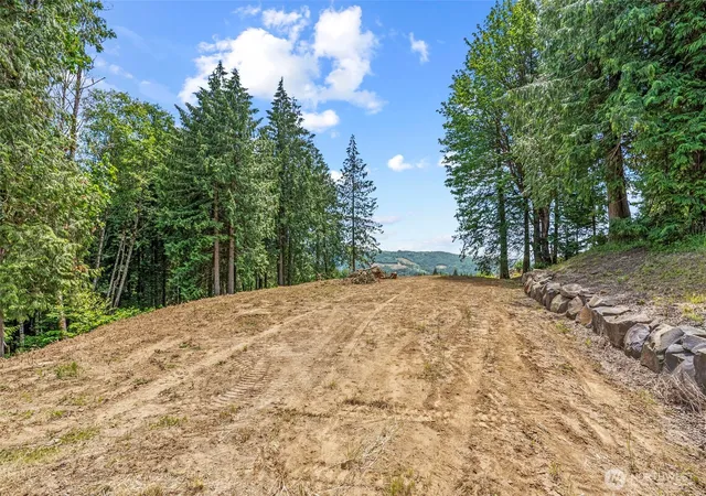 Photo 2 of Land for sale at 1899 Mt Pleasant Rd, Kelso, WA 98626 | MLS# NWM2554191 | Listing updated on 2026-09-22