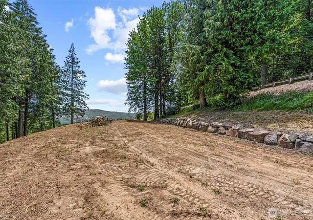 Photo 3 of Land for sale at 1899 Mt Pleasant Rd, Kelso, WA 98626 | MLS# NWM2554191 | Listing updated on 2026-09-22