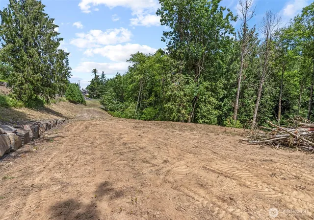 Photo 3 of Land for sale at 1899 Mt Pleasant Rd, Kelso, WA 98626 | MLS# NWM2554191 | Listing updated on 2026-09-22