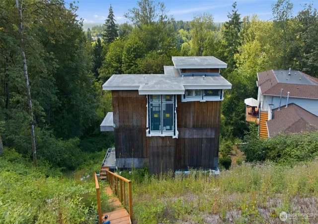 Photo 3 of Single family home for sale at 17419 102nd Avenue Ne, Bothell, WA 98011 | MLS# NWM2554200 | Listing updated on 2026-09-22