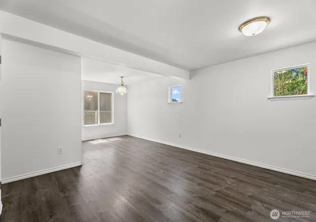 Photo 3 of Single family home for sale at 2707 S 268th Place, Kent, WA 98032 | MLS# NWM2554206 | Listing updated on 2026-09-19