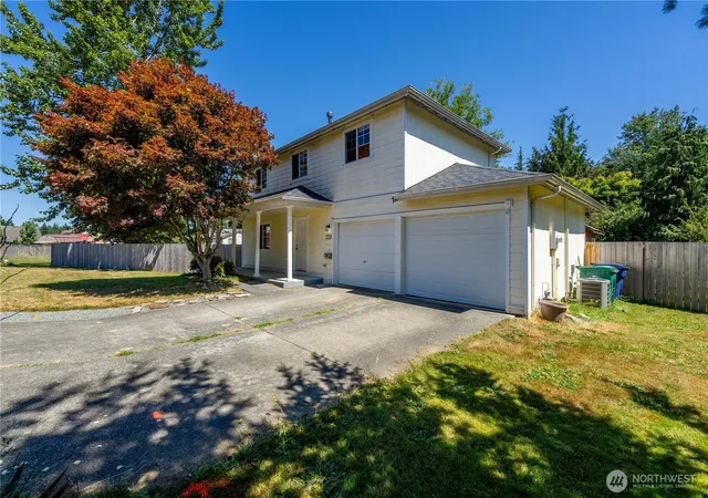 Photo 2 of Single family home for sale at 218 Lisa Ln, Gold Bar, WA 98251 | MLS# NWM2554220 | Listing updated on 2026-09-27