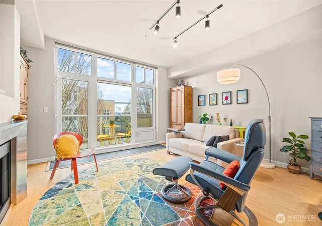 Photo 3 of Condo for sale at 17 W Mercer St #206, Seattle, WA 98119 | MLS# NWM2554239 | Listing updated on 2026-09-22